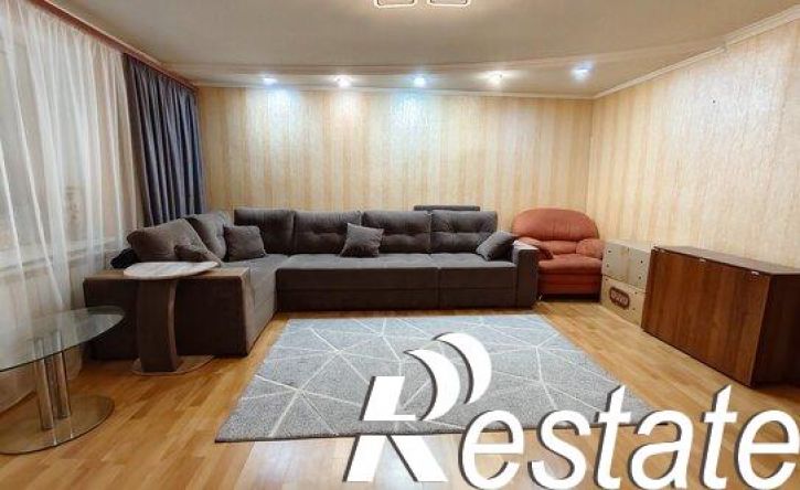 3-комн квартира улица Михаила Морозова, 36,  д. 36