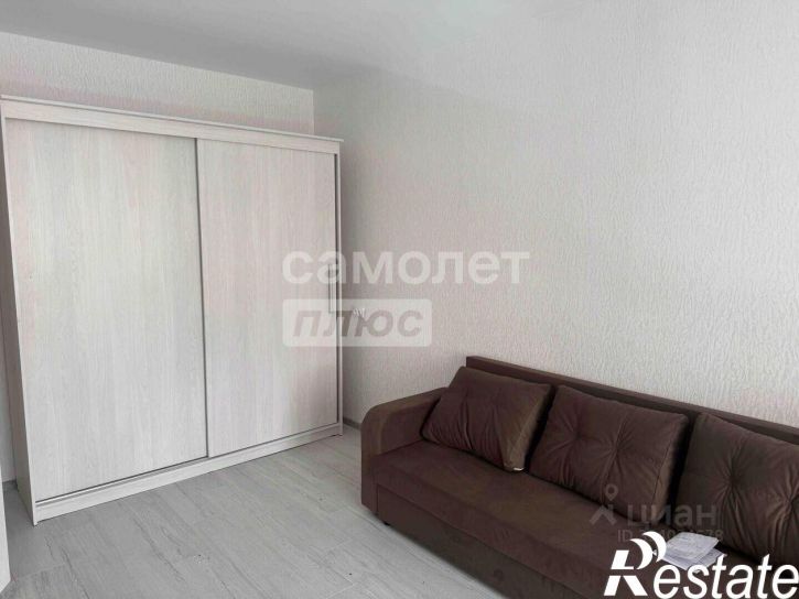 1-комн квартира улица Андрея Голуба, 12 к4,  д. 12 к4