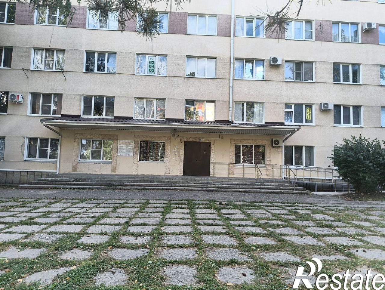 Купить комнату за 1 350 000 рублей на проспект Кулакова, 25