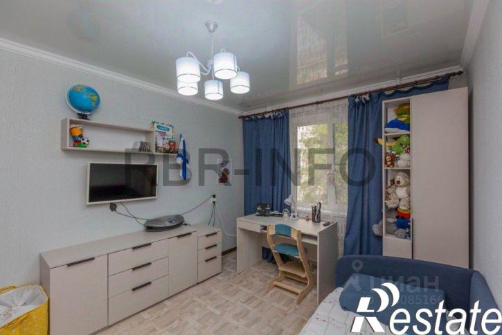 3-комн квартира улица Бруснева, 19/2,  д. 19/2