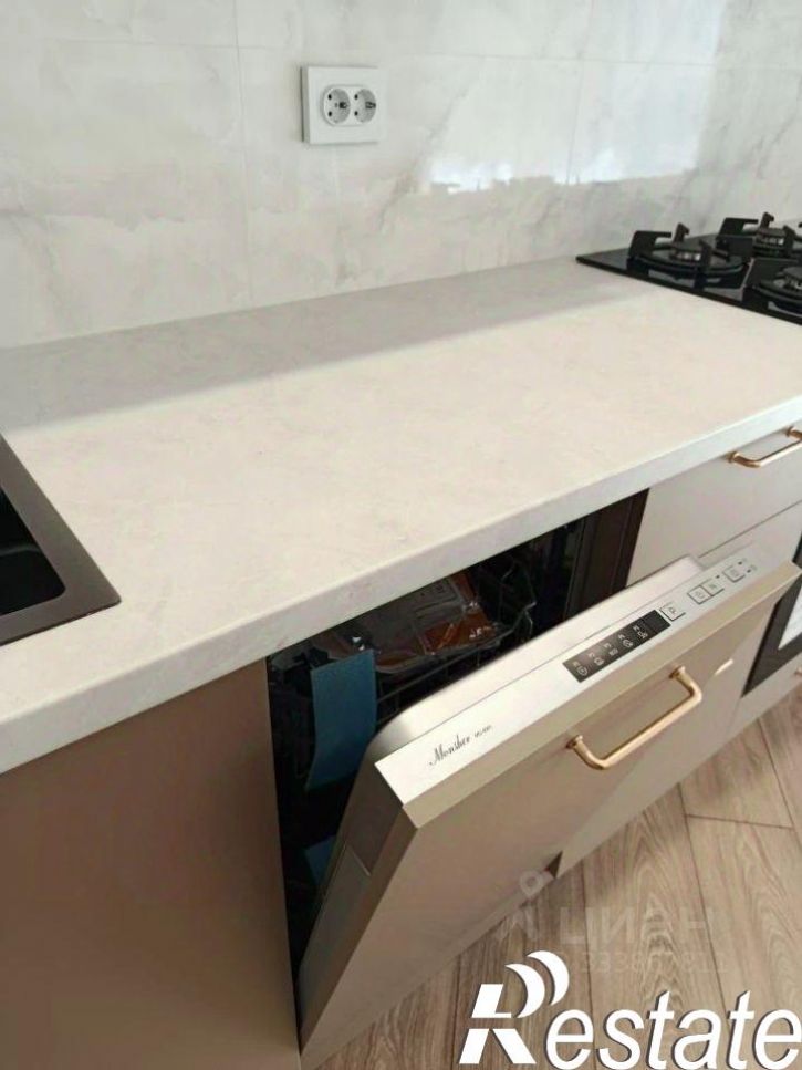 2-комн квартира Российский проспект, 12 к2,  д. 12 к2