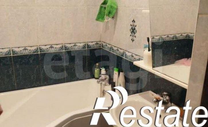 2-комн квартира улица Пирогова, 62/1,  д. 62/1