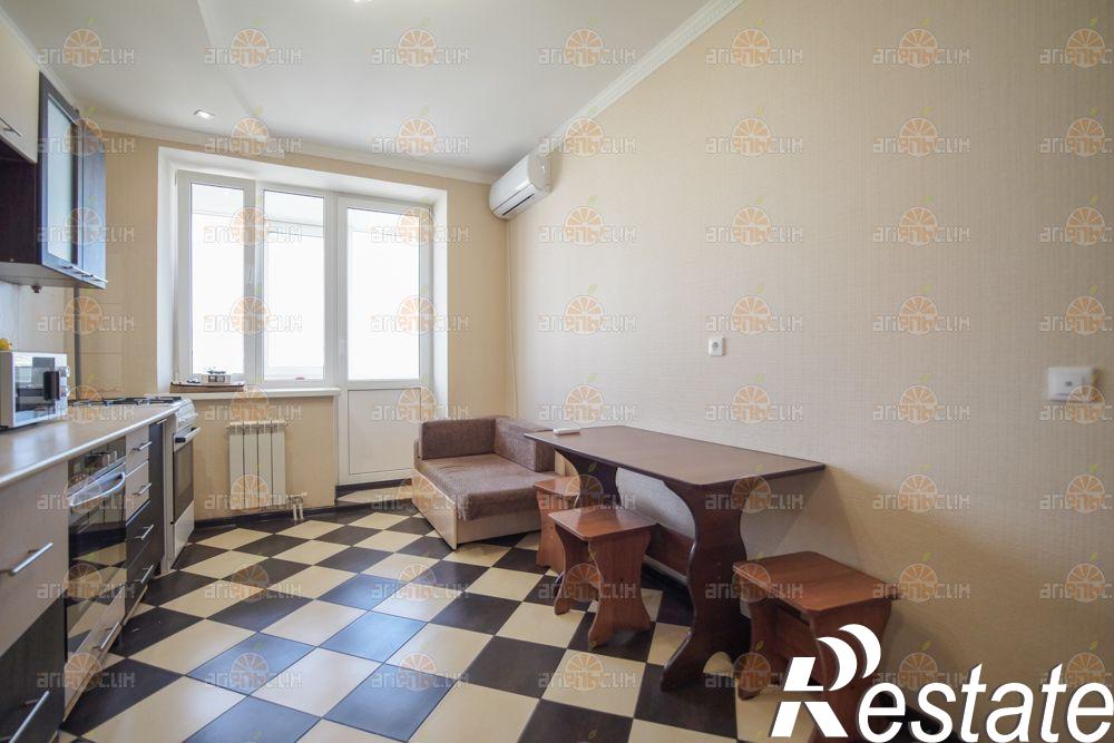 Сдать квартиру за 23 000 рублей на Доваторцев, 52в