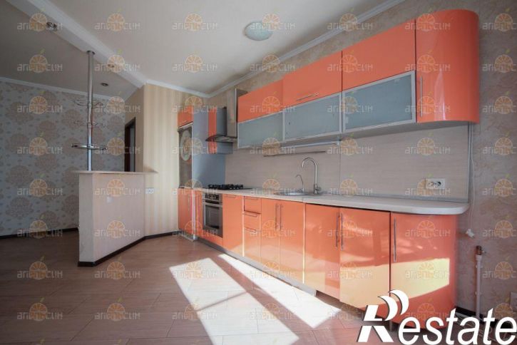 3-комн квартира Карла Маркса, 37/1