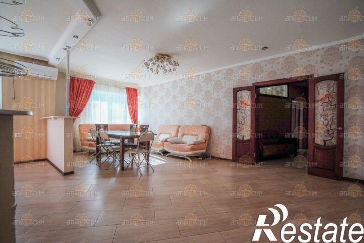 3-комн квартира Карла Маркса, 37/1