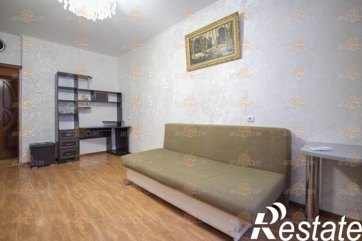 2-комн квартира Тухачевского, 28/3