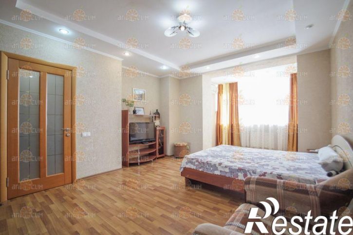 1-комн квартира Октябрьской революции, 11б