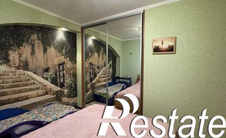 2-комн квартира улица Матросова, 65А с1,  д. 65А с1