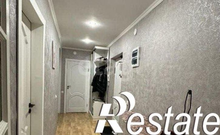 2-комн квартира улица Мира, 283,  д. 283
