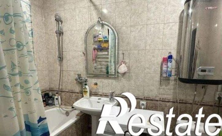 2-комн квартира улица Мира, 283,  д. 283
