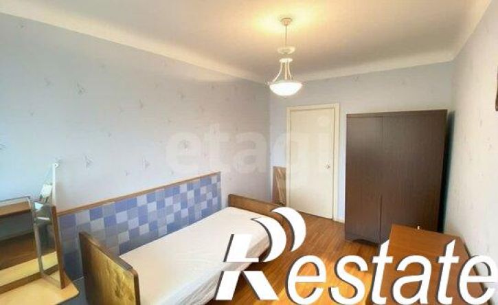 3-комн квартира улица Мира, 280/4,  д. 280/4