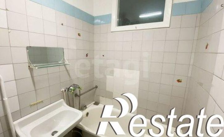 3-комн квартира улица Мира, 280/4,  д. 280/4