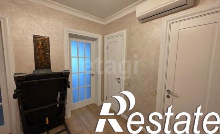 2-комн квартира улица Доваторцев, 52А к2,  д. 52А к2