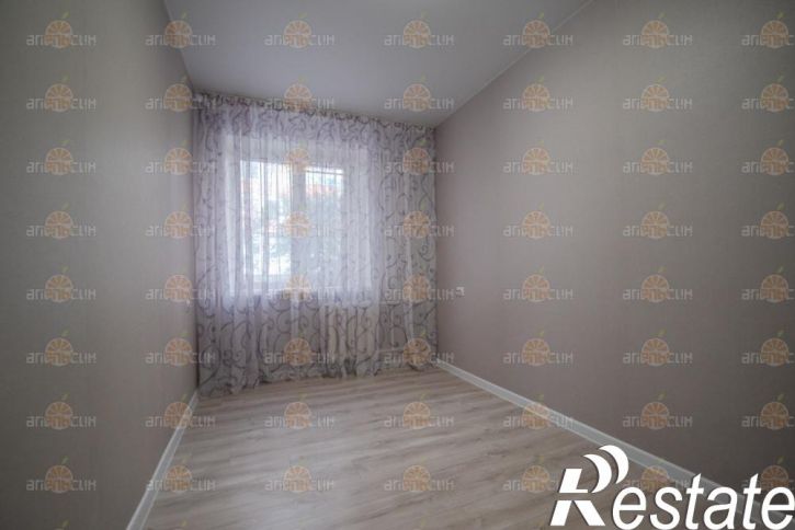 3-комн квартира 45 параллель, 11/1
