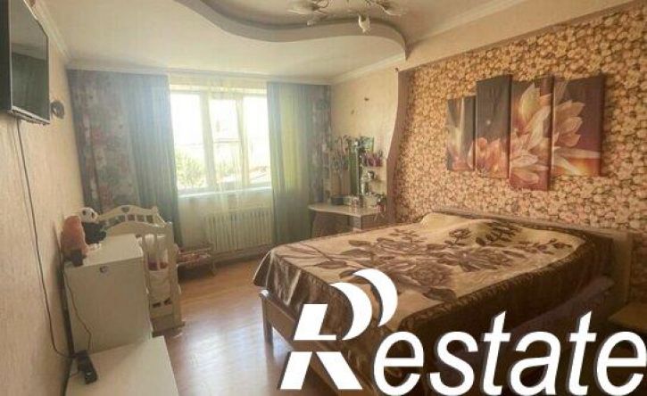 2-комн квартира Армейский заезд, 12,  д. 12