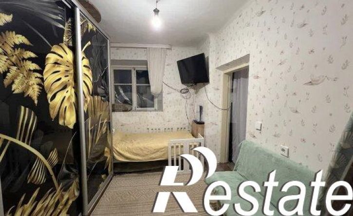 2-комн квартира улица Дзержинского, 76,  д. 76