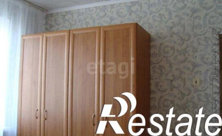 4-комн квартира улица Пирогова, 18/4,  д. 18/4