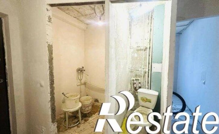 2-комн квартира проспект Юности, 18,  д. 18