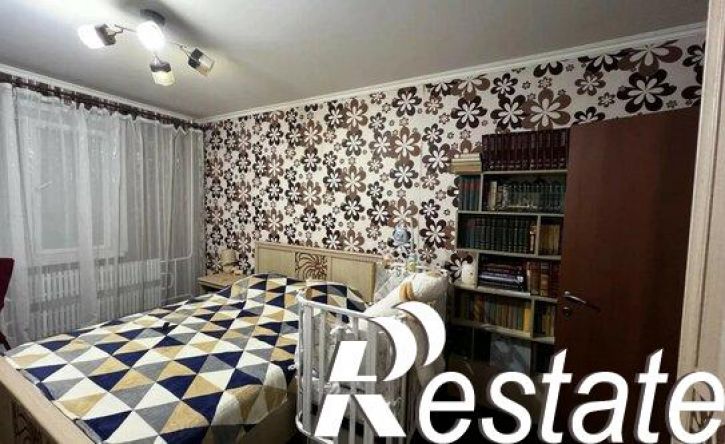 3-комн квартира улица Бруснева, 19/2,  д. 19/2