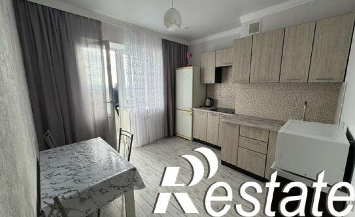 1-комн квартира улица Доваторцев, 90,  д. 90