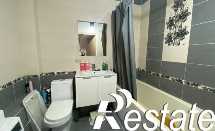2-комн квартира улица Рогожникова, 58,  д. 58
