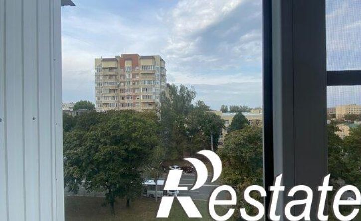 3-комн квартира улица Мира, 332,  д. 332