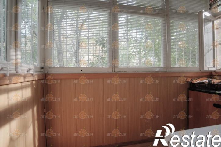2-комн квартира Дзержинского, 230