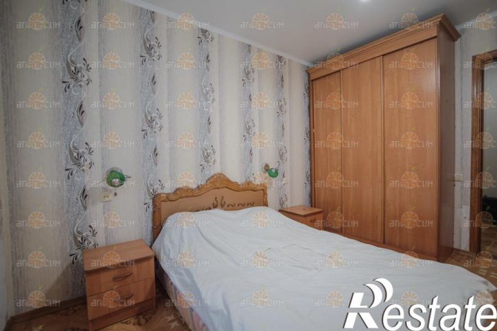 2-комн квартира Дзержинского, 230