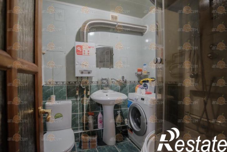 2-комн квартира Дзержинского, 230