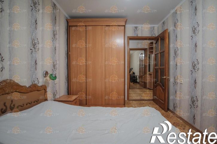 2-комн квартира Дзержинского, 230