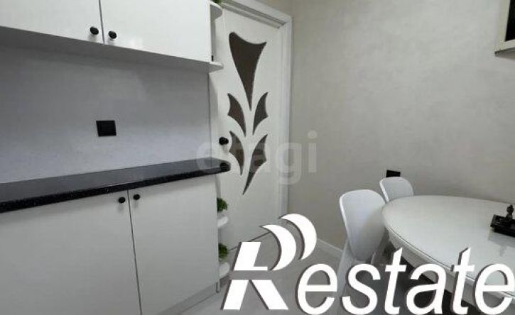 2-комн квартира улица Мира, 402,  д. 402