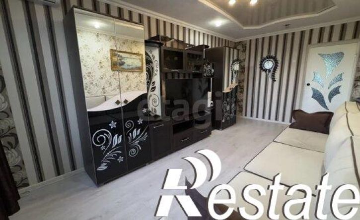 2-комн квартира улица Мира, 402,  д. 402