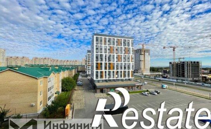 2-комн квартира улица 45-я Параллель, 83,  д. 83