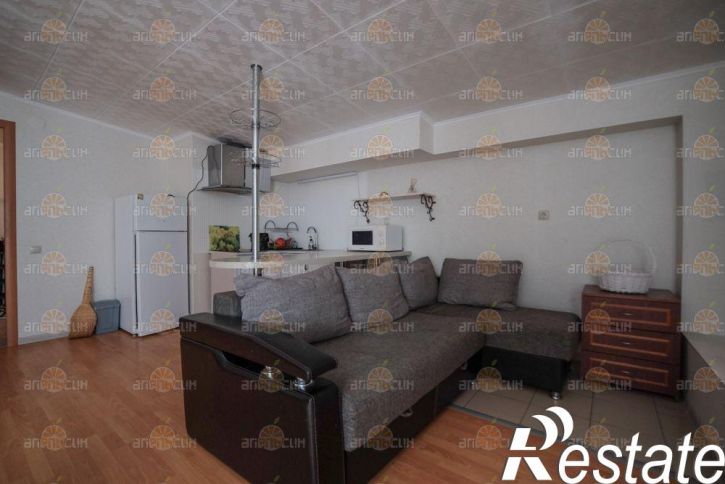 Студия Черниговская, 4