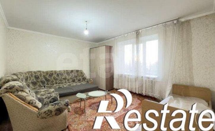 4-комн квартира улица 45-я Параллель, 22,  д. 22