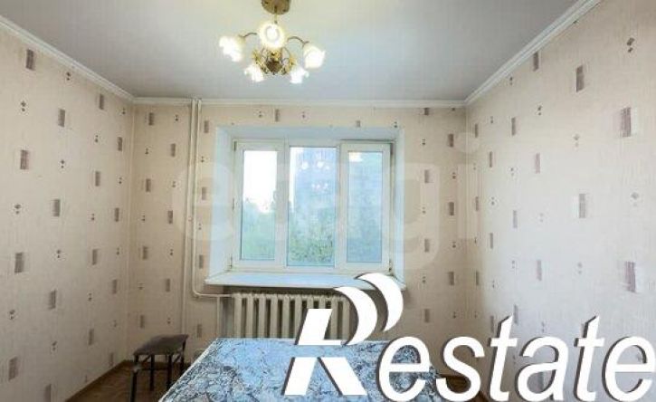 4-комн квартира улица 45-я Параллель, 22,  д. 22