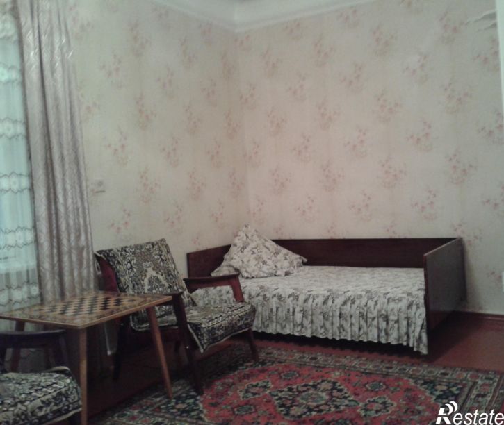 2-комн квартира Горького, 45