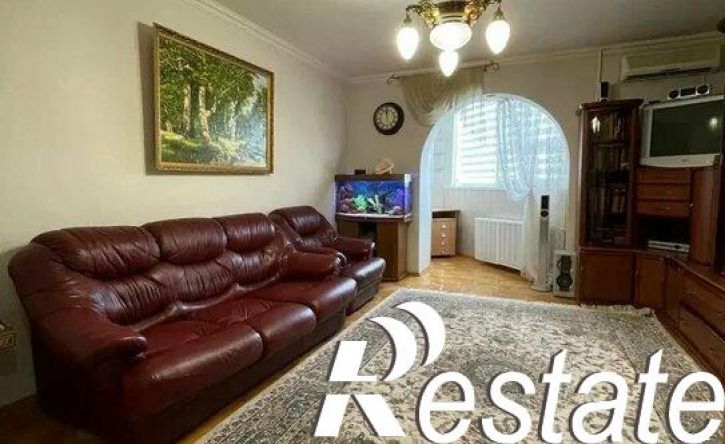 4-комн квартира улица Доваторцев, 44/2,  д. 44/2