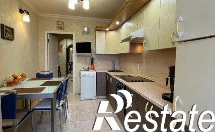 4-комн квартира улица Доваторцев, 44/2,  д. 44/2