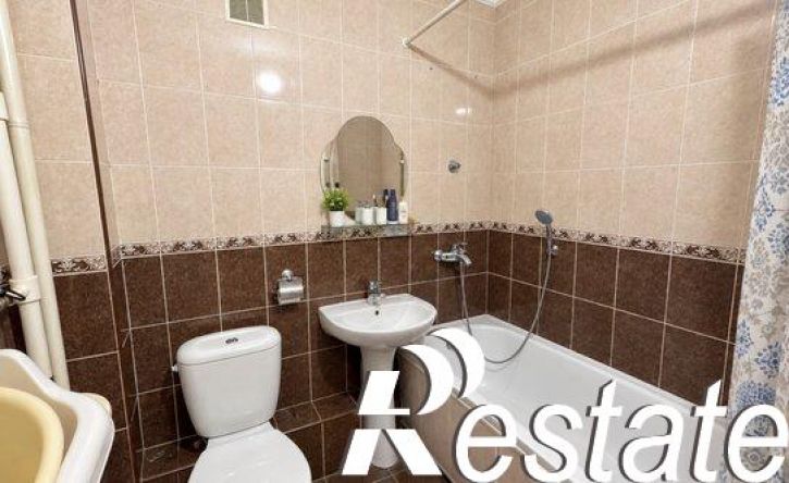 1-комн квартира улица 45-я Параллель, 26,  д. 26