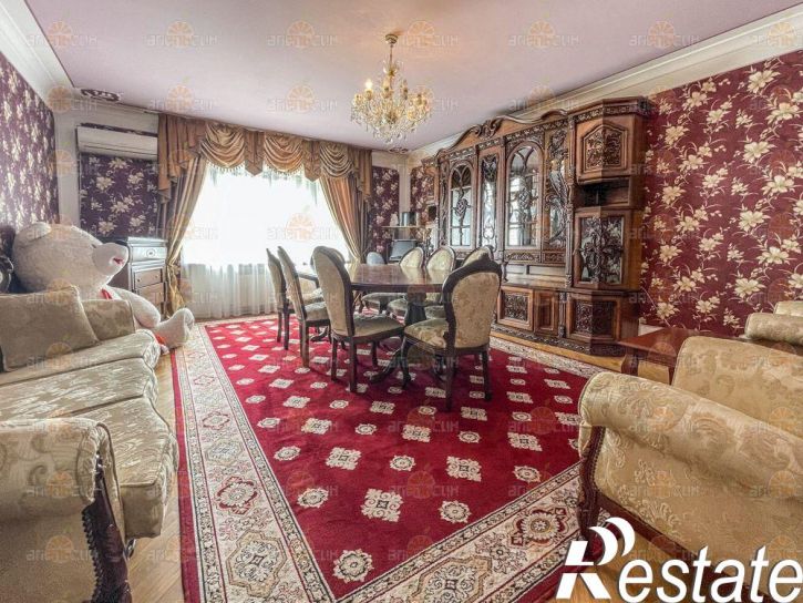 3-комн квартира 45 параллель, 2
