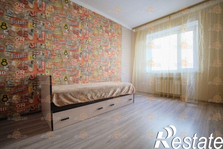 2-комн квартира Тухачевского, 27