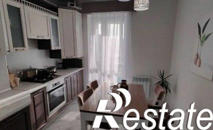 3-комн квартира улица Добролюбова, 53 с6,  д. 53 с6