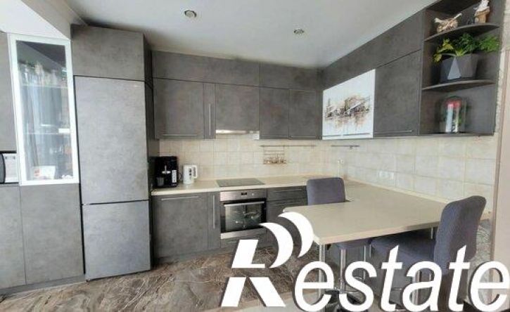 2-комн квартира улица Матросова, 65А с1,  д. 65А с1