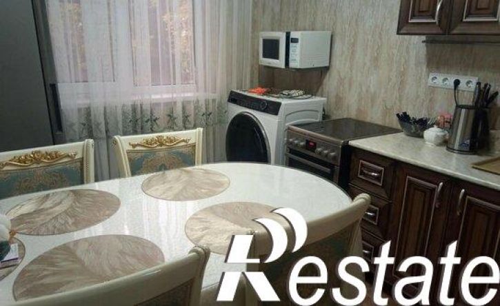 4-комн квартира улица Доваторцев, 59/1,  д. 59/1