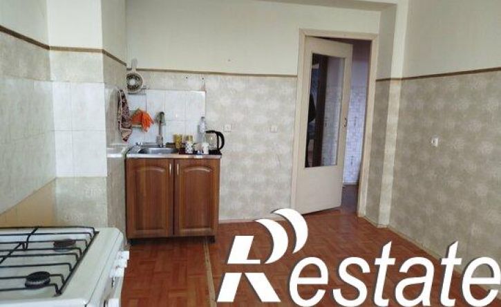 2-комн квартира улица Пирогова, 92,  д. 92