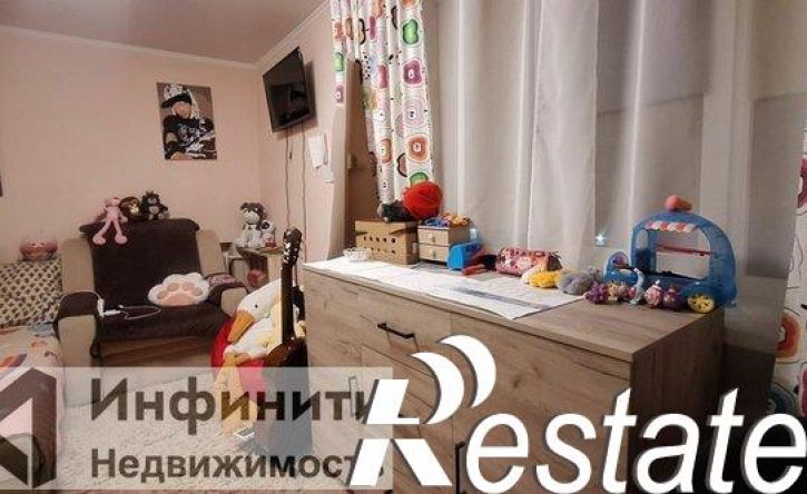 3-комн квартира улица Фроленко, 10,  д. 10