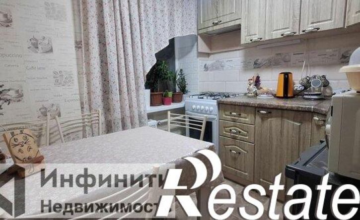 3-комн квартира улица Фроленко, 10,  д. 10