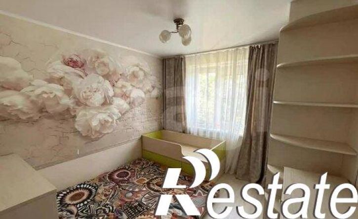 3-комн квартира улица Мира, 280/5,  д. 280/5