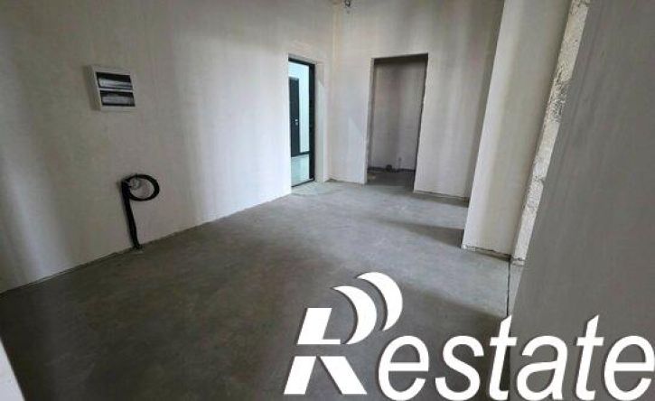 3-комн квартира улица Артёма, 18Б,  д. 18Б